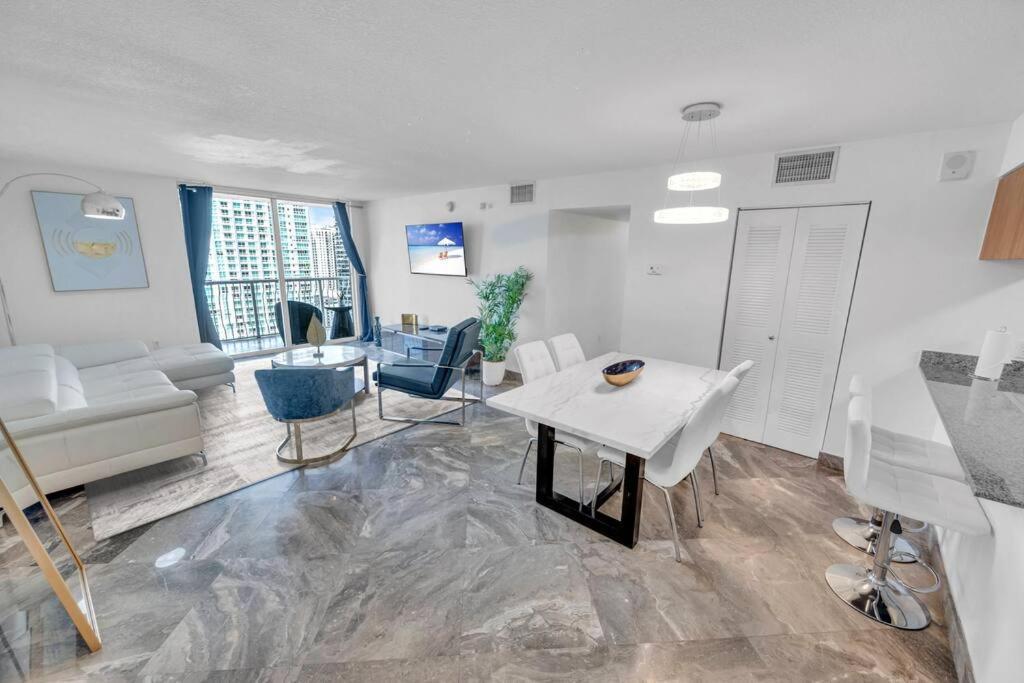 Iconic High Floor 3 Bedrooms In The Heart Of Miami Zewnętrze zdjęcie